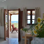 Cactus Hideaway With Sea Views 度假居