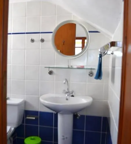 Cactus Hideaway With Sea Views Tatil Evi