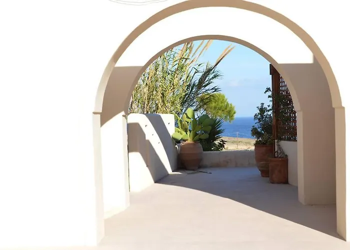 Cactus Hideaway With Sea Views * イメロヴィグリ